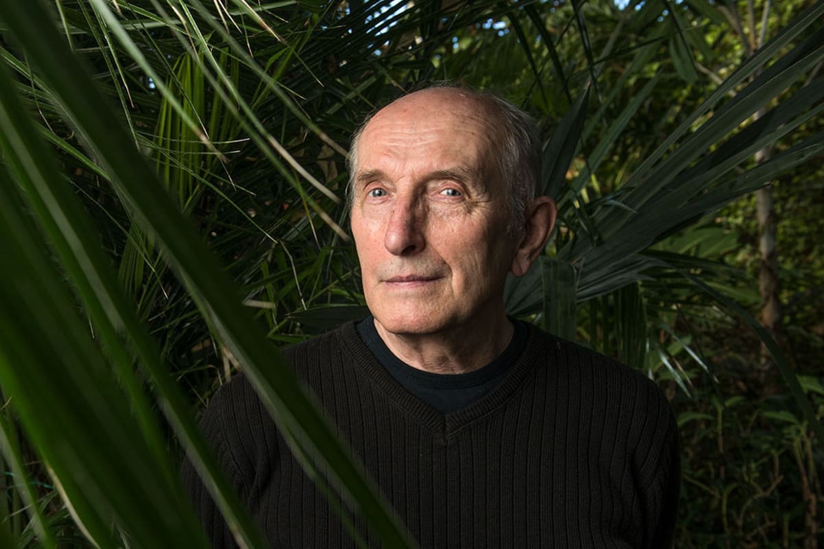 Vaclav Smil lleva 50 libros y cientos de ensayos académicos escritos sobre muy diversas cuestiones