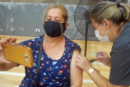 Vacunación Covid 19 en Argentina: cuántas dosis se aplicaron al 23 de enero