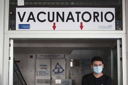 Vacunación Covid 19 en el mundo: cuántas dosis se aplicaron al 13 de Septiembre