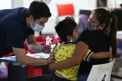 Vacunación de niños en Vélez Sarsfield en febrero de 2021