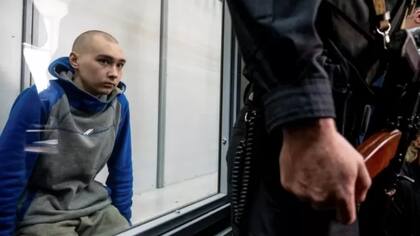 Vadim Shishimarin tiene 21 años