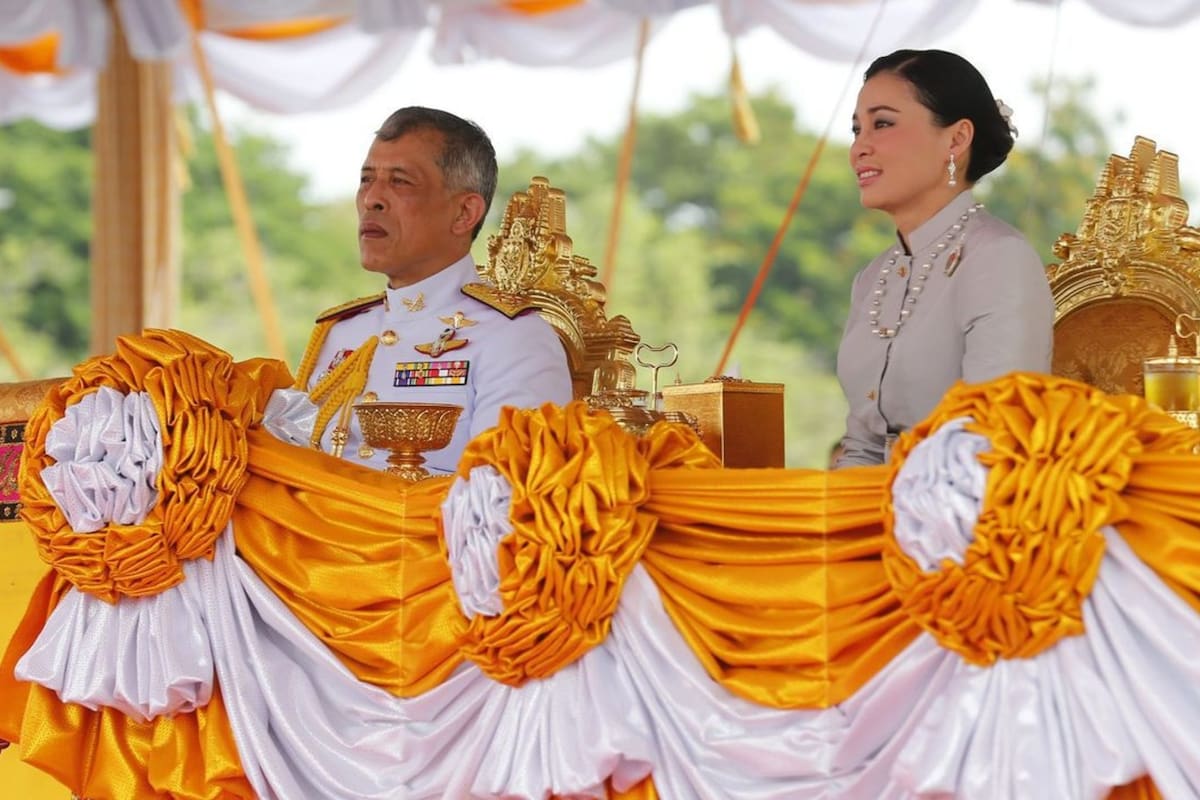 Vajralongkorn rentó todas las instalaciones de una opulento resort en Bavaria para transitar de la mejor forma posible su período de aislamiento