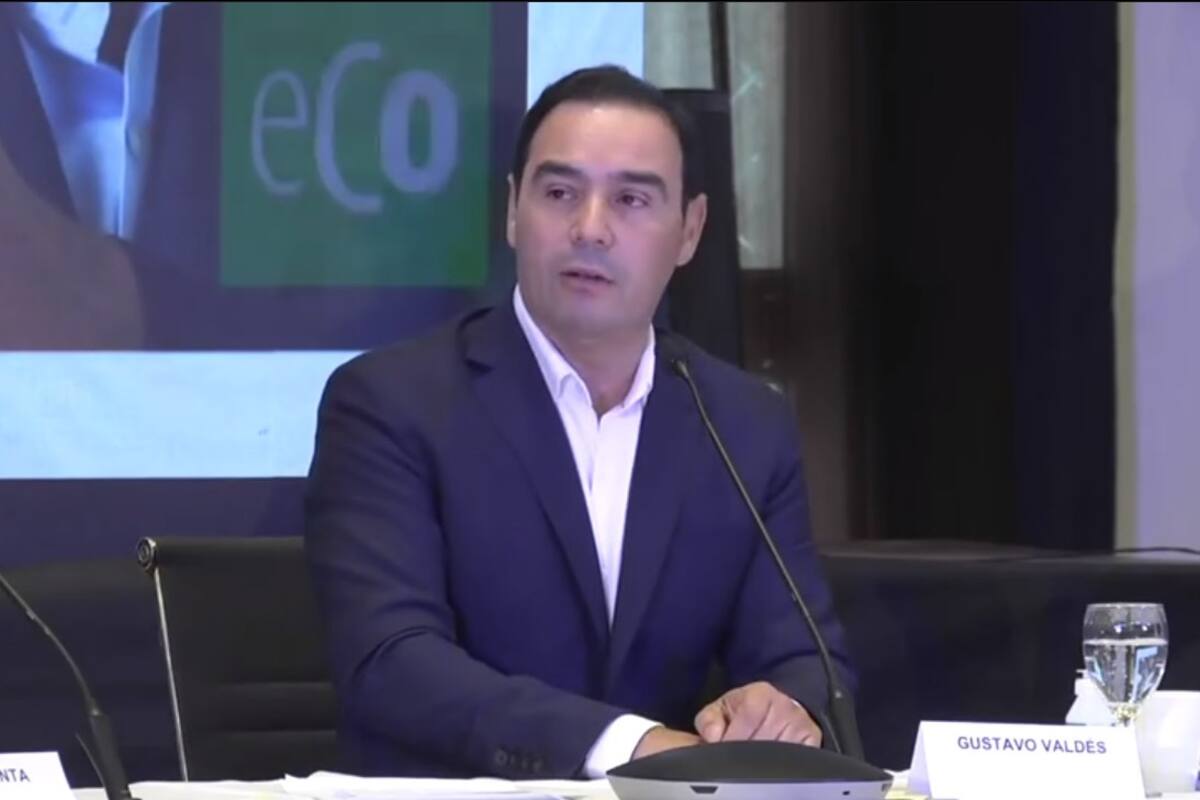 Valdés, esta mañana, al lanzar su candidatura a la reelección como gobernador de Corrientes