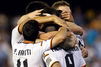 Valencia no detiene su marcha en la Liga