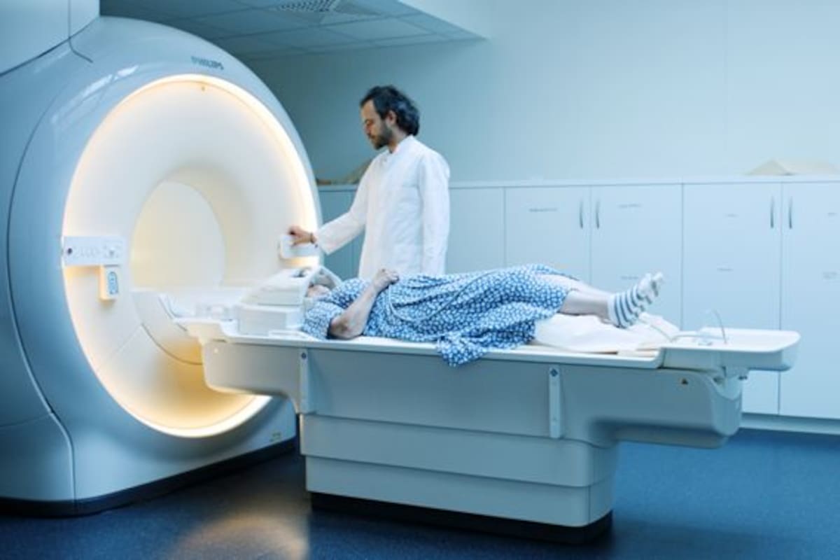 Valentin Riedl realizó una resonancia magnética a Carlotta