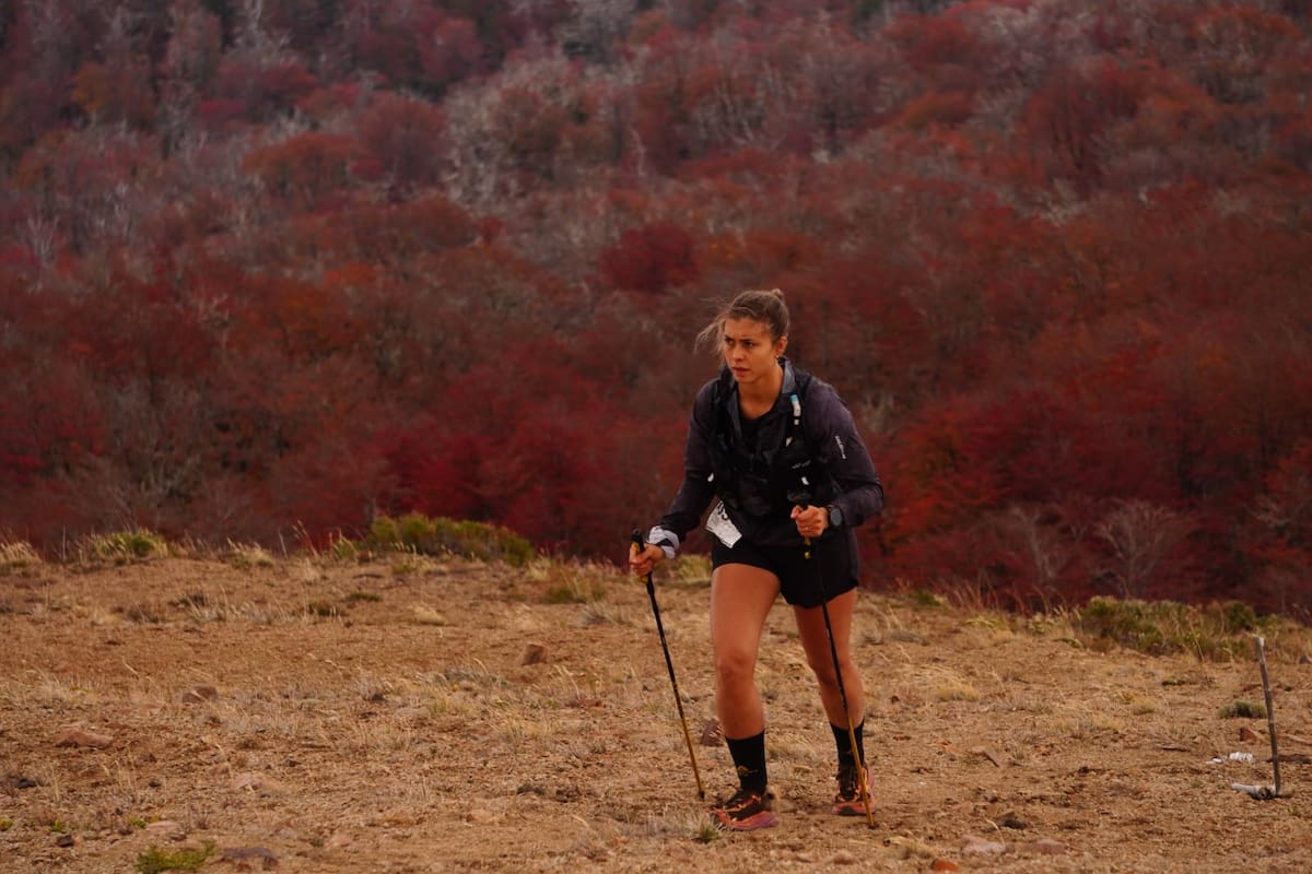 Valentina Dold es fanática del trail running y en Patagonia Run completó la carrera en menos de 30 horas