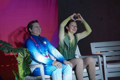 Valentina Longo recibió la ovación del público y durante varios minutos se mostró incrédula en el banco