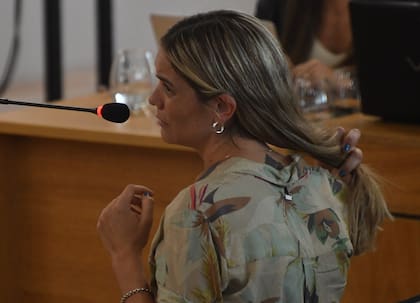 Valentina Macarrón, durante su declaración en el juicio por el asesinato de su madre, Nora Dalmasso