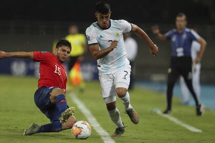 Valenzuela, con la camiseta de la selección