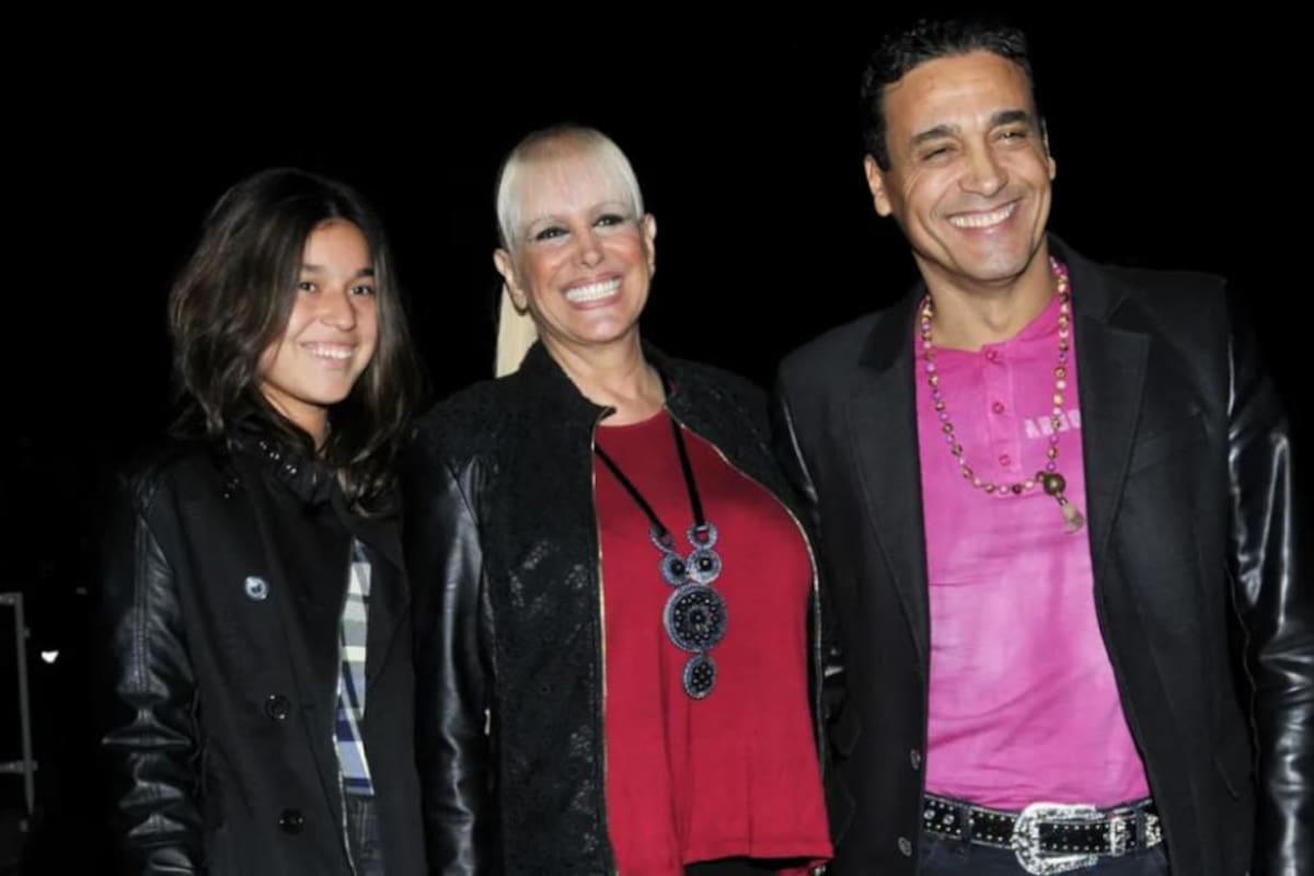 Valeria Lynch junto a Cau Bornes y a Taís Bornes