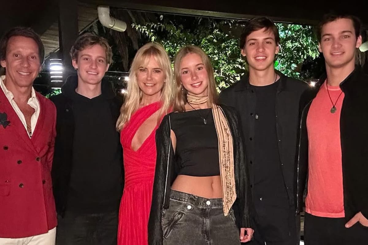 Valeria Mazza expresó su orgullo y admiración al ver la nueva producción de fotos que hizo su hijo Benicio (Foto: Instagram @valeriamazzaok)