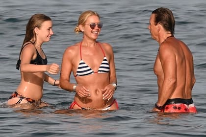 Valeria Mazza, Taína y Alejandro Gravier en Marbella