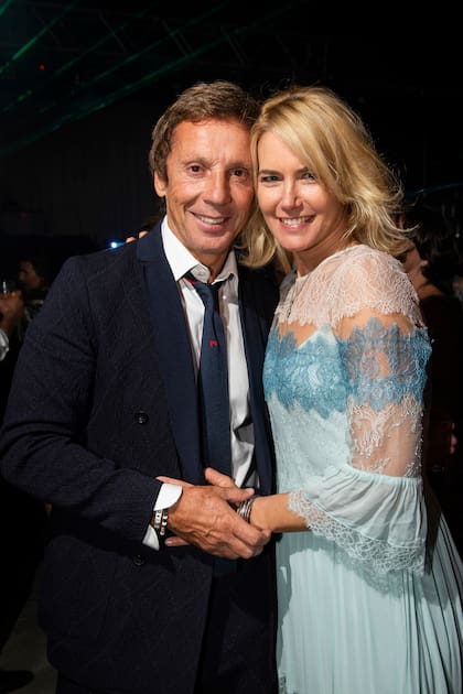 Valeria Mazza y Alejandro Gravier se lucieron a la hora del baile.