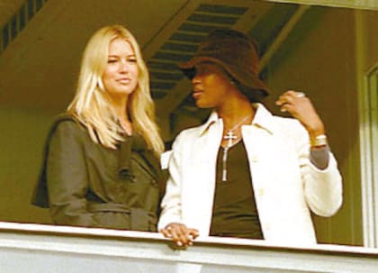 Valeria Mazza y Naomi Campbell hacían girar las cabezas