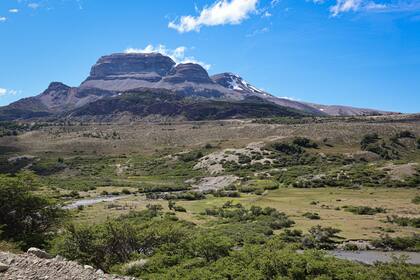Valle del Tucu Tucu, Santa Cruz. Área fronteriza con Chile