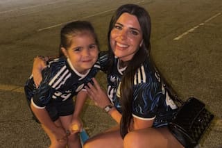 La divertida tarde en la pileta de los hijos de Valentina Cervantes y Agustina Gandolfo durante el Mundial