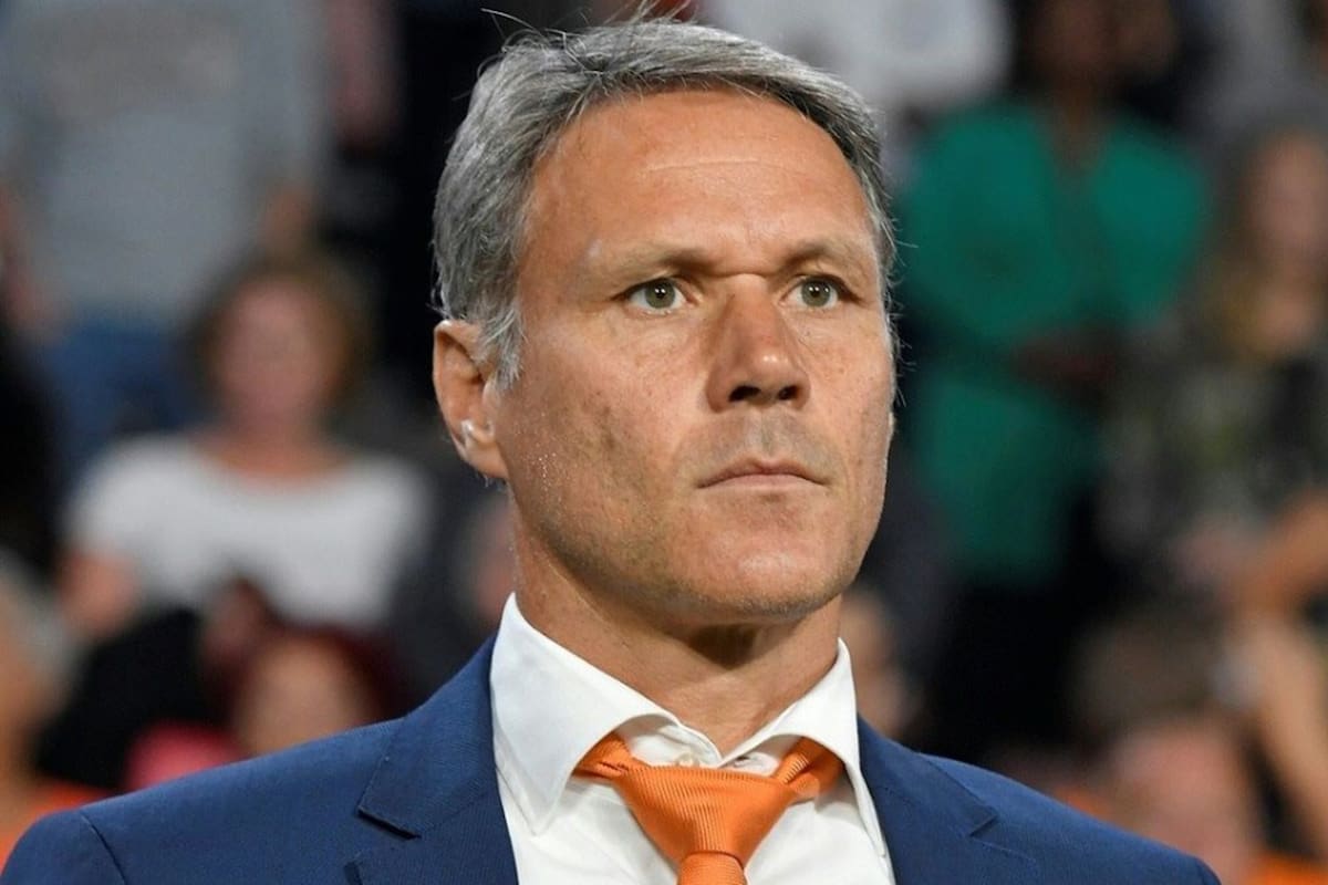 Van Basten, en el ojo de la tormenta por su acittud en TV