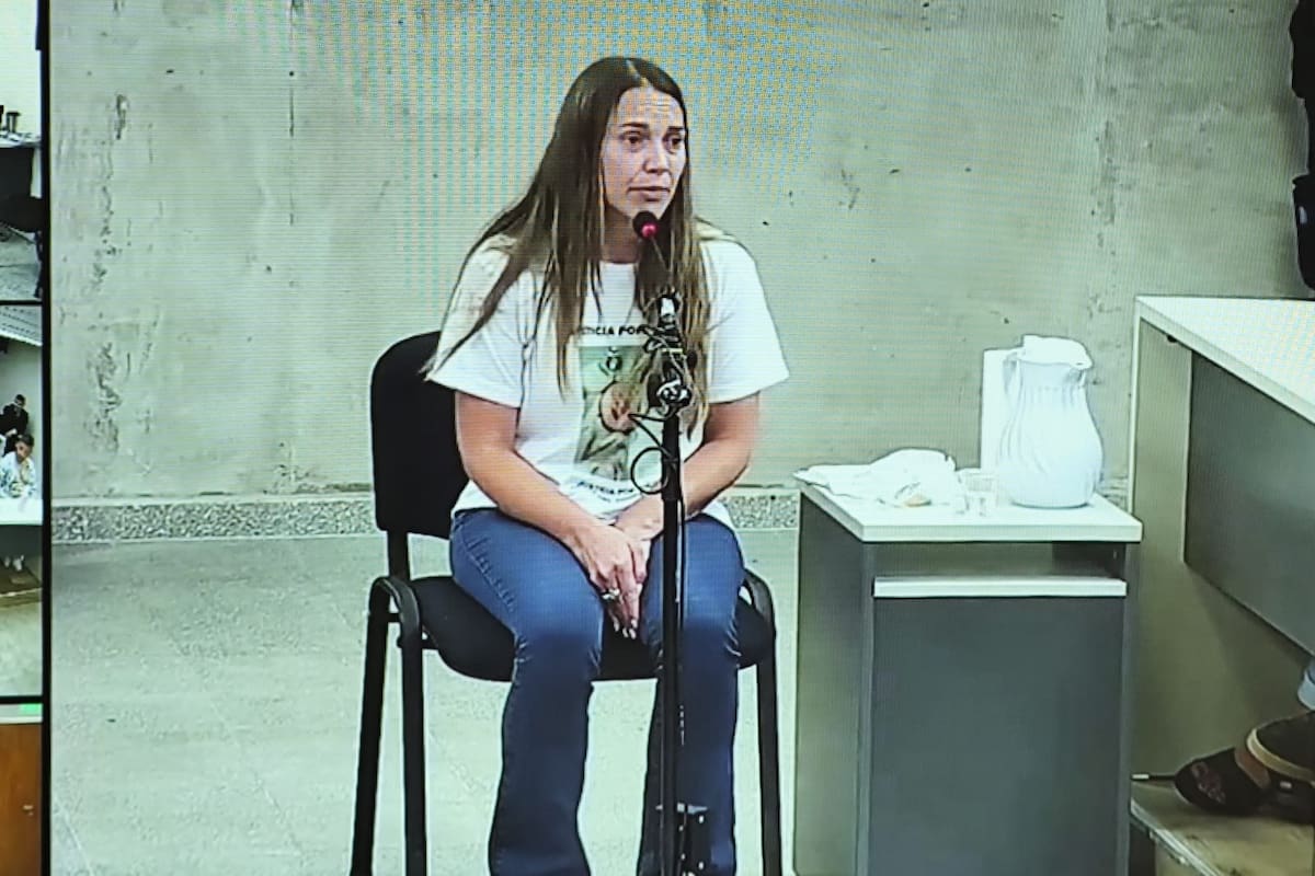 Vanesa Cáceres mamá de uno de los bebés muertos en el hospital Neonatal de Córdoba durante su declaración.