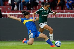 Vanina Preininger es desbordada, como casi todo Boca por Palmeiras en la final, por Katrine: el conjunto paulista ganó por 4-1 en Quito y consiguió la 11ª Copa Libertadores femenina para Brasil.