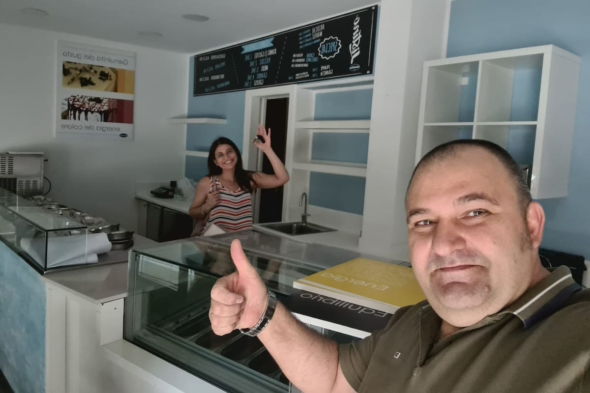 Vanina Zamoratte y Fabián Merlo arriesgaron "todo" en su negocio.