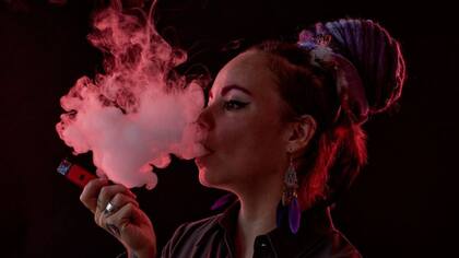 Vapear se considera una forma efectiva de dejar el tabaco, pero puede ser difícil dejar el nuevo hábito