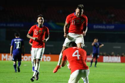 Vargas, dejó su marca en la goleada ante Japón