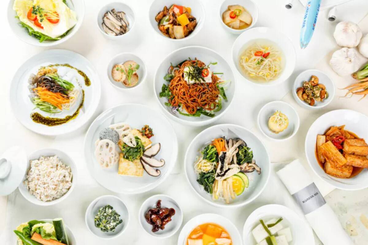 Variada oferta de comida coreana en Korean Air