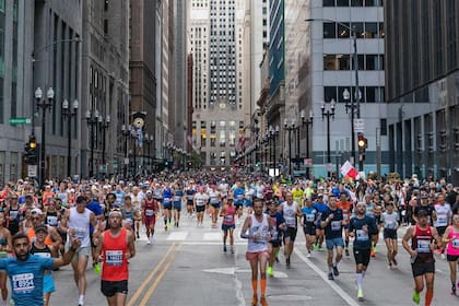 Varias calles de la ciudad estarán cerradas por el Maratón de Chicago Bank of America 2025 (Instagram/@marathinez)