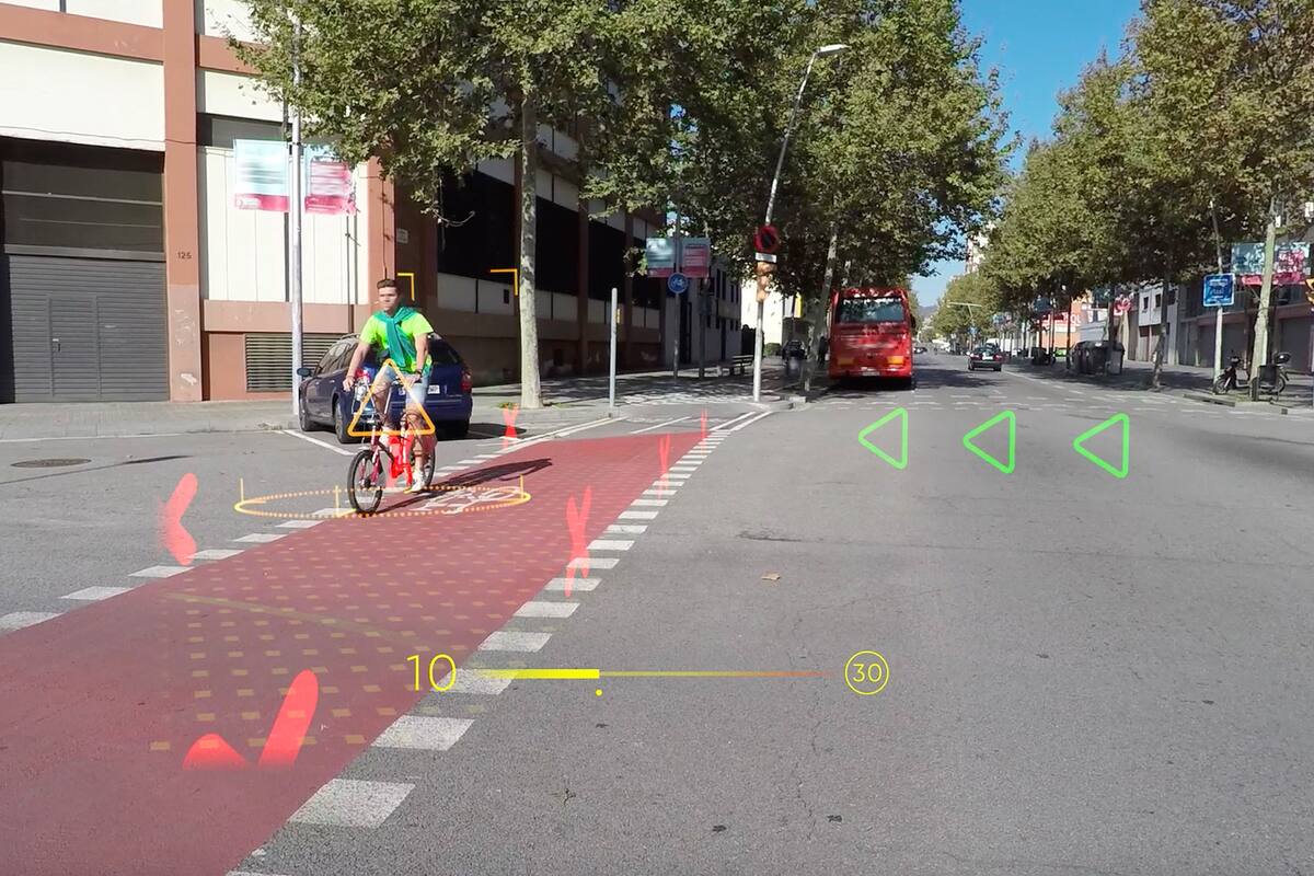 Varias compañías están apostando por la realidad aumentada como la manera de sumar información útil para el conductor