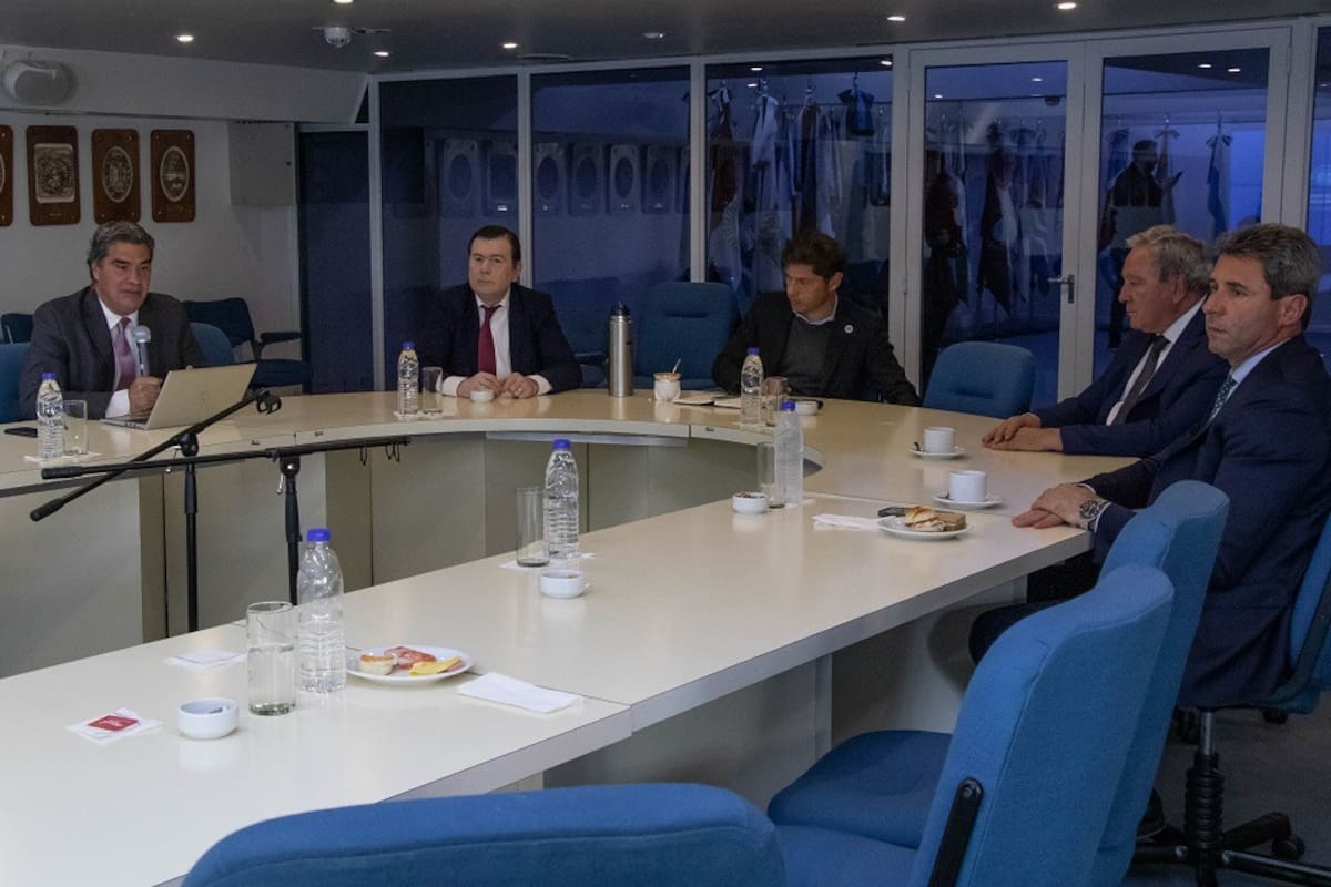 Varios gobernadores participaron de forma virtual y otros estuvieron en el CFI.