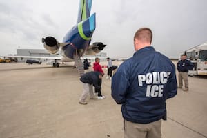Filtran correos electrónicos entre autoridades del ICE y funcionarios de Irán