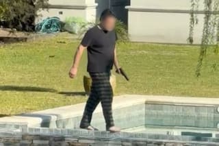 Filmaron a un vecino mientras disparaba a un grupo de carpinchos