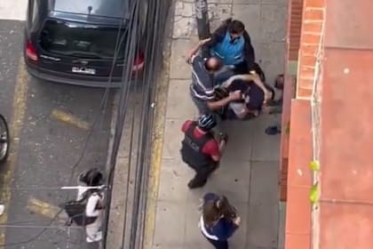 Vecinos de Almagro detuvieron a un delincuente que le había robado a una mujer