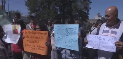 Vecinos de La Matanza piden justicia por un hombre asesinado por la policía