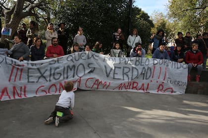 Vecinos de San Miguel del Monte realizaron varias marchas en protesta por las muertes