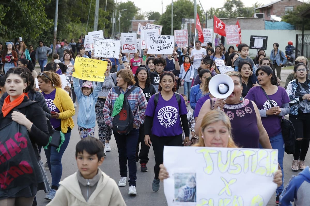 Vecinos del barrio Trujui marcharon ayer en pedido de Justicia