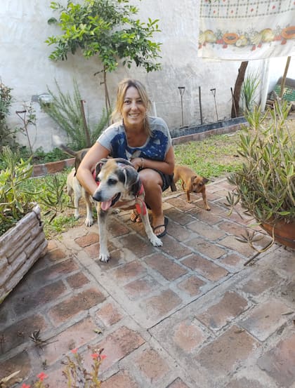 Veco y su mamá Florencia: "Él piensa que está en un hotel".