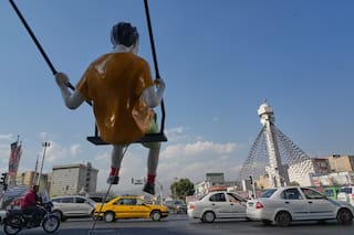 Rebeldes hutíes con apoyo iraní reanudan ataques a puerto clave y otras noticias de Oriente Medio