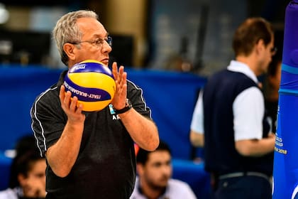 Velasco y sus últimos partidos a cargo de Argentina