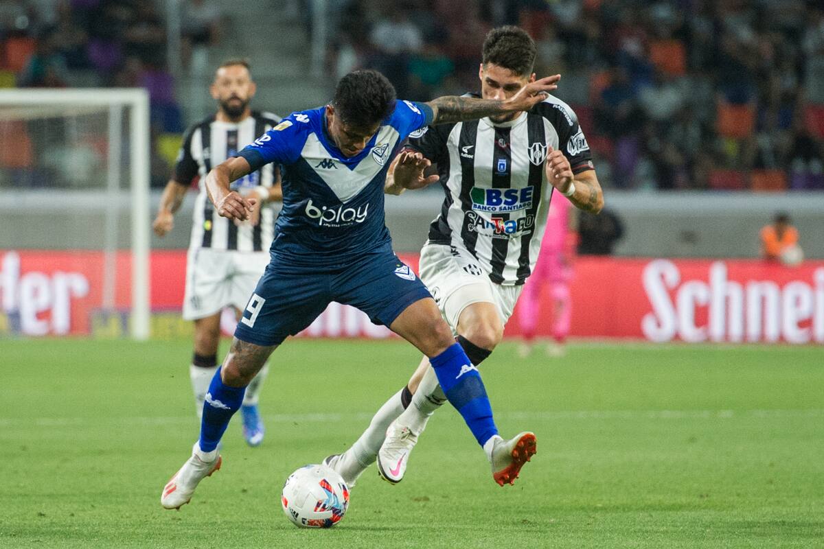 Vélez Sarsfield recibe a Central Córdoba en un partido pendiente de la 19ena. jornada de la LPF