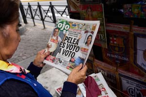 Elecciones: muy lejos, muy cerca