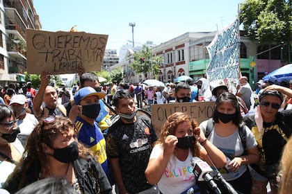 Los manteros reclamaron que el Gobierno de la Ciudad les permita colocar sus puestos en la zona de las avenidas Nazca y Avellaneda