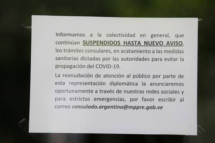 La embajada venezolana no da respuestas