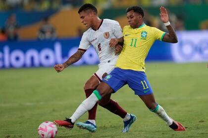 Venezuela busca sumar ante Brasil, pero por el contexto de la tabla está complicado (Archivo)
