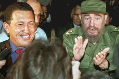 Venezuela y Cuba han establecido relaciones comerciales a base de intercambios de mercancías por muchos años