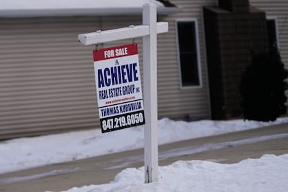 Ventas de viviendas en EEUU subieron en noviembre, pero bajaron respecto a 2024 por precios altos