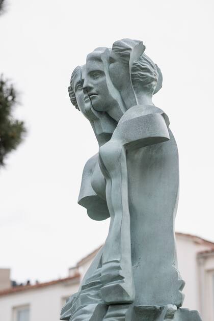 "Venus fragmentándose", de Marta Minujín, en Pinamar