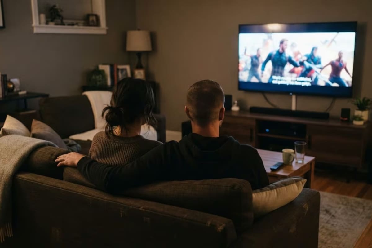 Ver demasiada televisión ha sido relacionado en distintos estudios con un peor desempeño en algunas funciones cognitivas durante la mediana edad