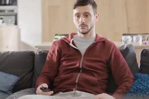 Ver televisión, un pasatiempo considerado aburrido