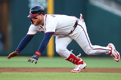 Verdugo impulsa a White en la 9ª y Bravos vencen 4-3 a Nacionales en mala racha